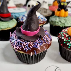Mini-Törtchen/Cupcakes mit Helloween Dekor